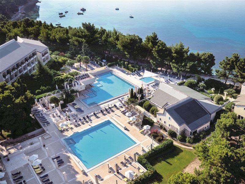 Bretanide Sport & Wellness Resort Бол Экстерьер фото